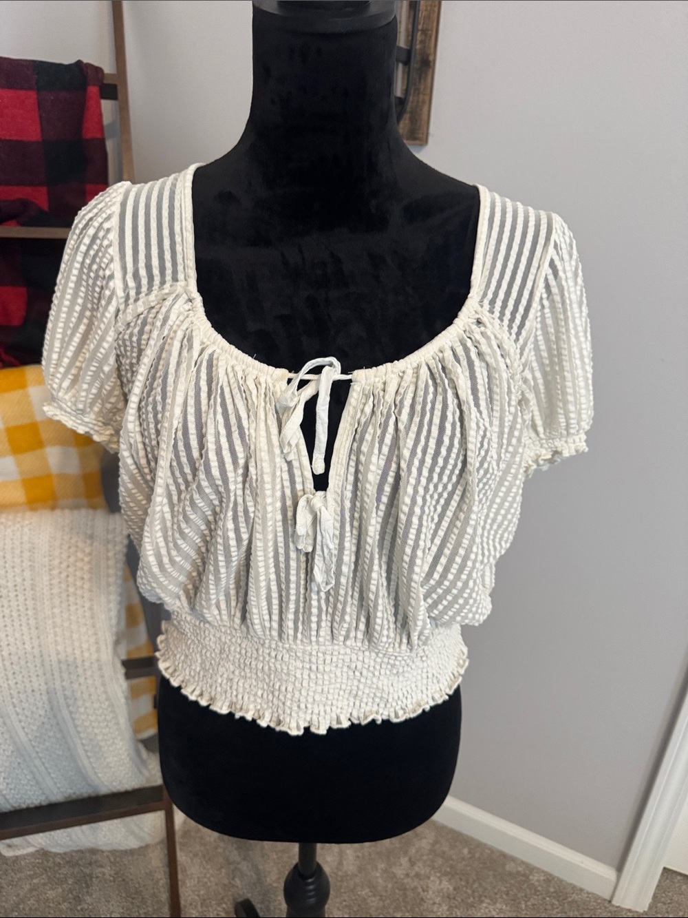 Urban Outfitters Cream Textured Tie-Front Cropped Top
